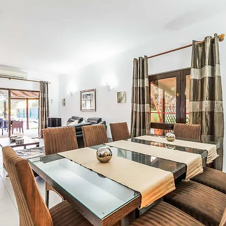 Villa Conchas *